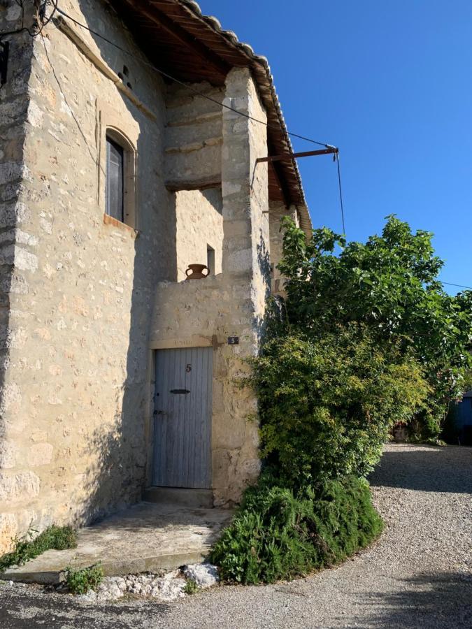 La Bugadiere Salles-sous-Bois Dış mekan fotoğraf